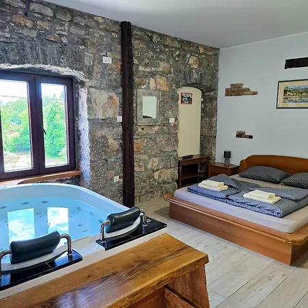 Lägenhet Casa Storia & Casa Antica Veprinac