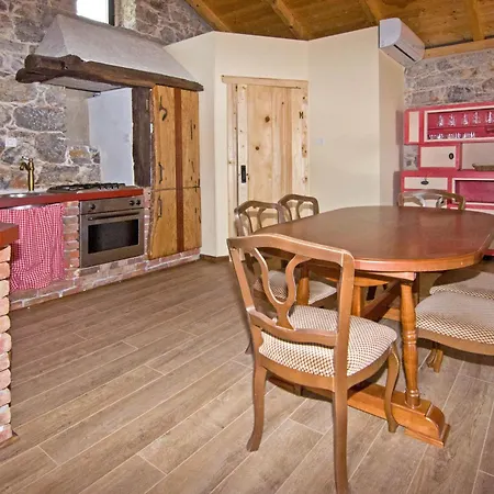 Casa Storia & Casa Antica Veprinac