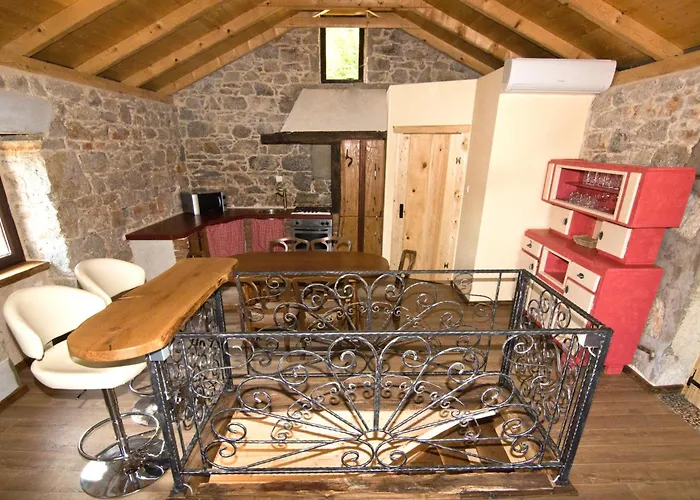 Daire Casa Storia & Casa Antica Veprinac